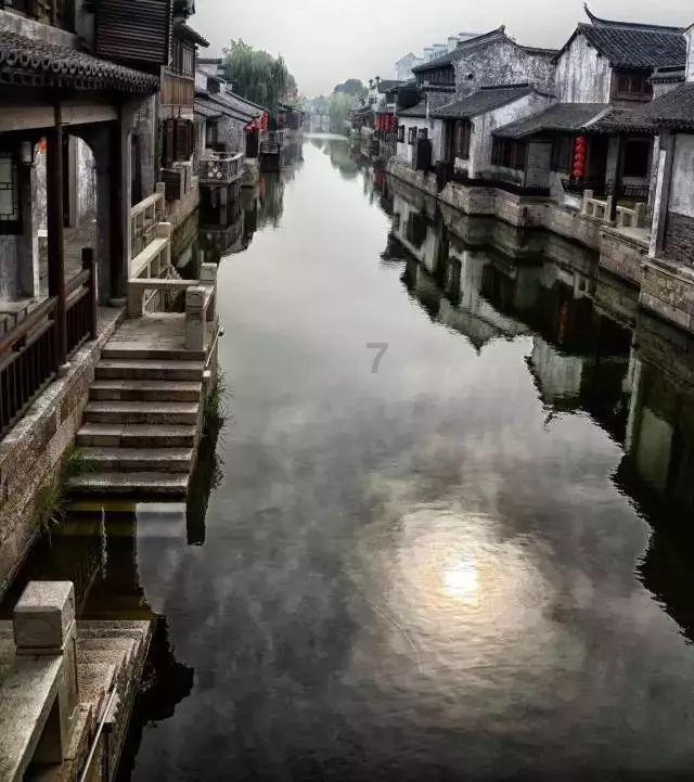 救援金发公主